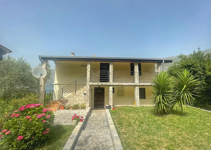 Apartments Krivokapic Prcanj With Bay View