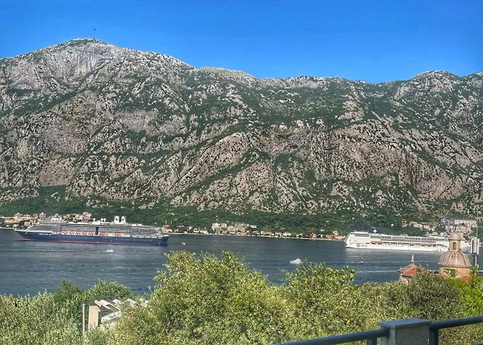 Apartments Krivokapic Prcanj With Bay View