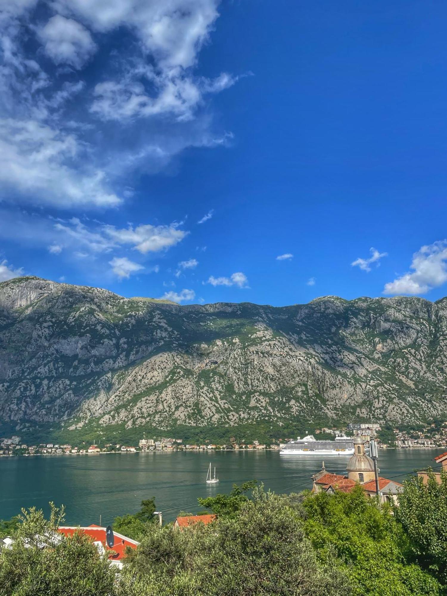 Krivokapic Prcanj With Bay View